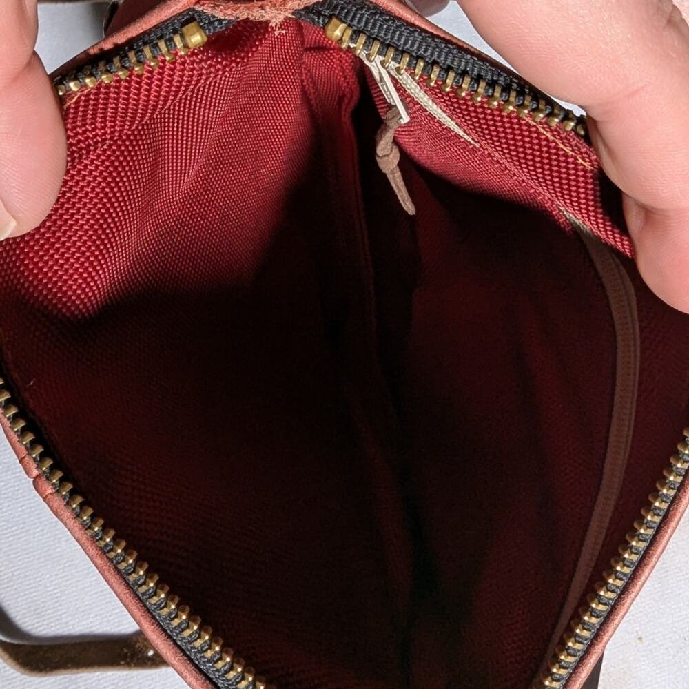 Julie Meyer Minneapolis Handmade Pale Red Leather Small Crossbody Saddle Bag - Picture 6 of 7